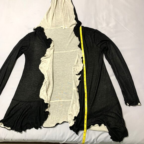 Two Tone Ruffle Cardigan/Jacket Hoodie. Black. Beige. Long Sleeve. Size M. - Picture 3 of 7